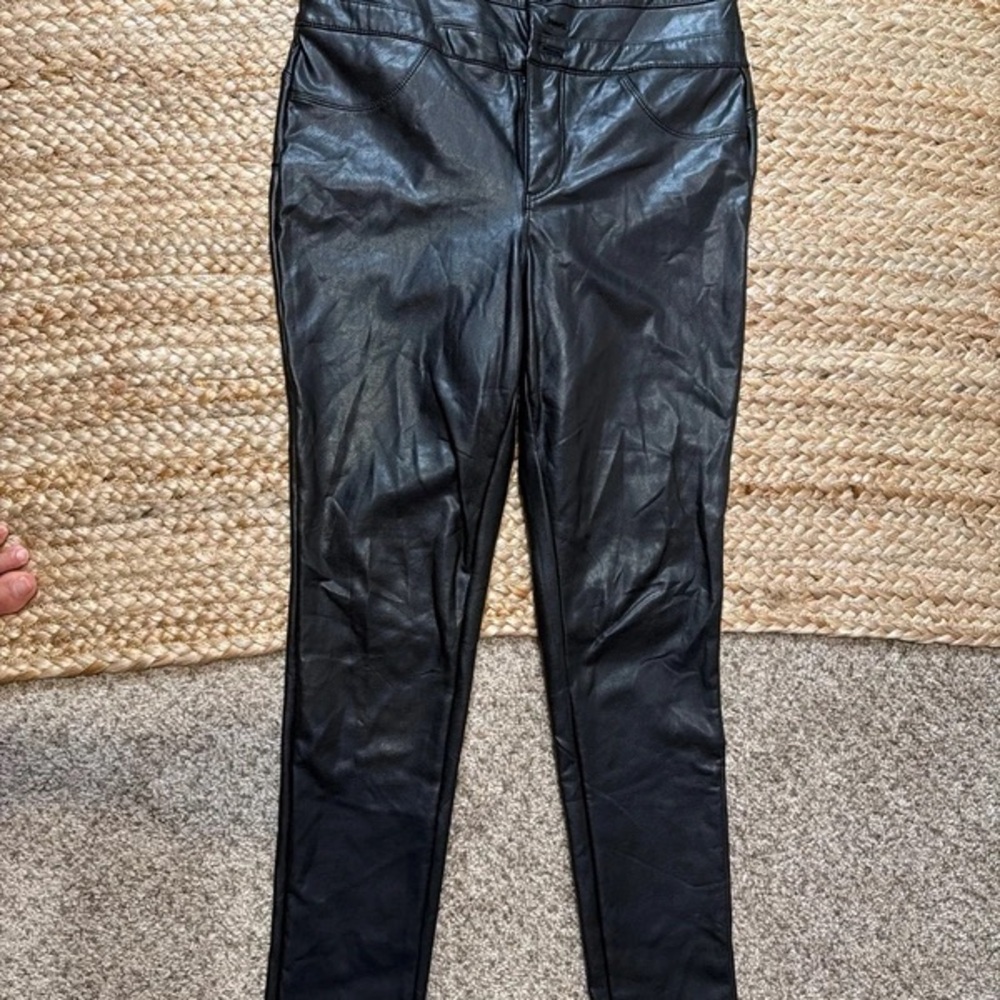 Black Faux Leather Women’s Skinny Jeans